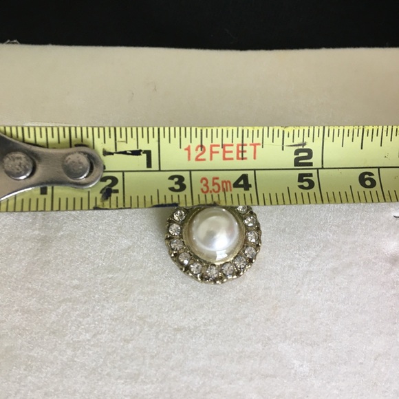 Cote D’Azur Fashion Jewelry Faux Pearl Necklace and Earrings Set - Picture 12 of 13